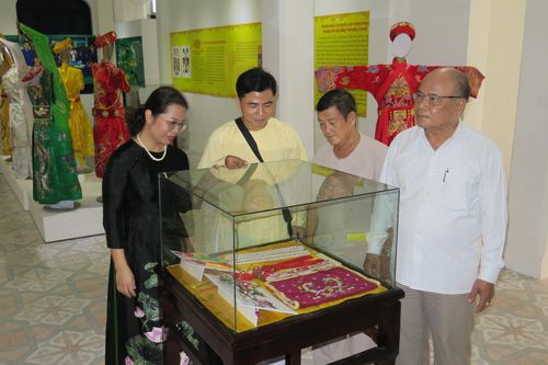 Trưng bày chuyên đề Tín ngưỡng thờ Mẫu ở Huế