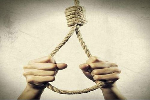 Phát hiện thi thể người đàn ông treo cổ trong vườn cây