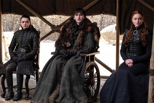 Tiết lộ kịch bản 'Game of Thrones' Season 8: Fan thêm một lần đau vì câu từ nhảm nhí của biên kịch