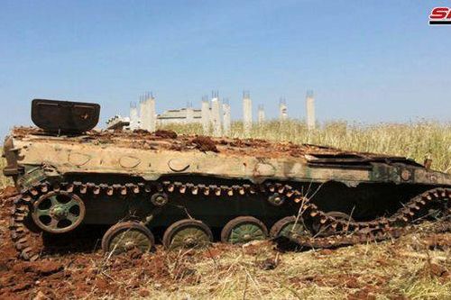 Cận cảnh các phương tiện chiến đấu thánh chiến bị quân đội Syria phá hủy