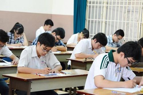 Cả nước có hơn 200 bài thi thay đổi điểm sau phúc khảo