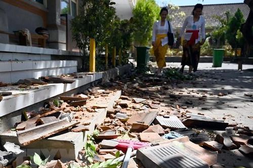 Indonesia: Người dân phải sơ tán khẩn cấp sau cảnh báo sóng thần