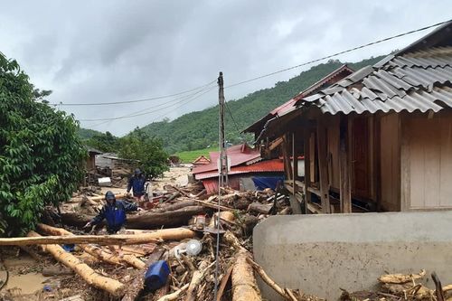 Căng mình trong bão số 3