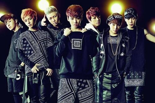 Không thua kém Blackpink, MV ra mắt của BTS cũng vừa đạt cột mốc đáng nể