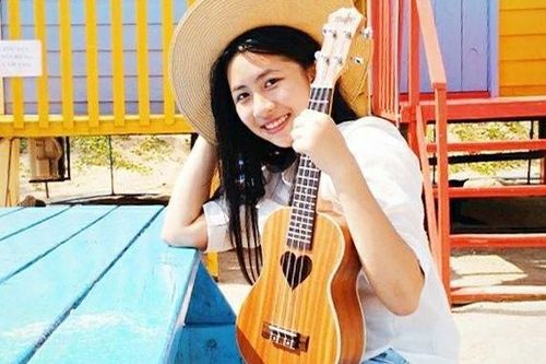 Chỉ đăng ảnh ngày xưa bây giờ, hotgirl Olympia vẫn đủ 'đốn tim'