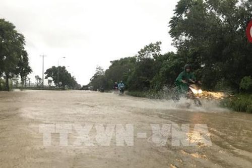 Hà Nội vận hành tối đa công suất các trạm bơm tiêu úng