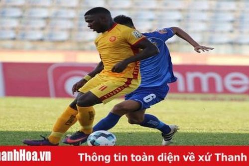 Vòng 19 V.League: Rimario nhận thẻ đỏ, Thanh Hóa thua đậm trước chủ nhà Quảng Nam
