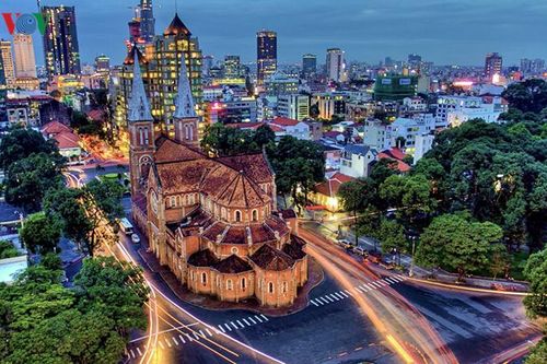Đến Việt Nam, khách nước ngoài thích tới những địa điểm nào?