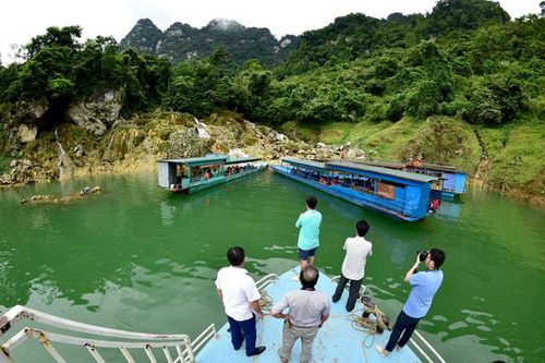 Cảm nhận thực tế để sáng tác về Đảng, Bác Hồ