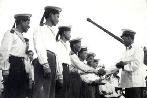 Những cảm tử quân trên mặt biển