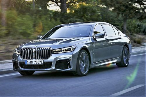 BMW 7-Series thế hệ tiếp theo sẽ có phiên bản i7 chạy điện