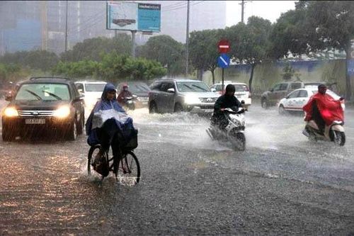 Bắc Bộ và Trung Bộ mưa lớn diện rộng, lũ trên các sông ở Thanh Hóa tiếp tục lên