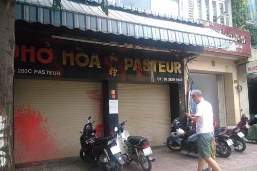 Từ vụ 'khủng bố' tạt sơn, mắm tôm vào quán phở ở TPHCM: Không thể để hành xử kiểu giang hồ