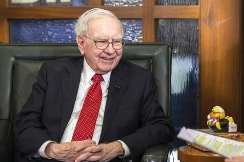 Tỷ phú Warren Buffett chỉ ra 4 bài học về tiền bạc cha mẹ phải dạy con ngay từ khi mẫu giáo