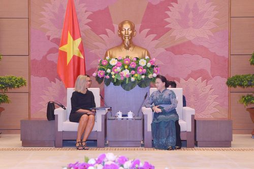 Chủ tịch Quốc hội tiếp Phó Chủ tịch Ủy ban châu Âu