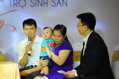 Vô sinh hiếm muộn: Nhiều người đã có con từ kỹ thuật mổ vi phẫu hiện đại
