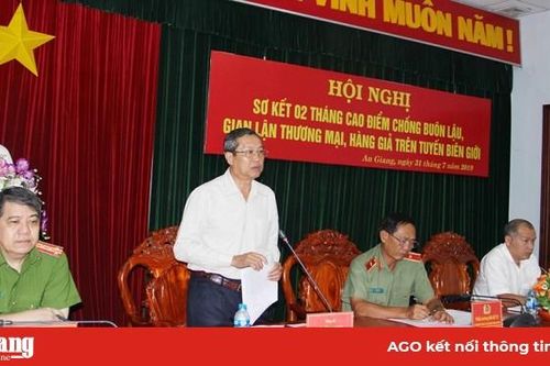 2 tháng bắt giữ 393 vụ buôn lậu