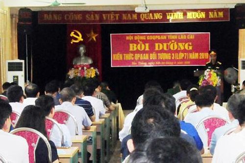 95 người được bồi dưỡng kiến thức quốc phòng và an ninh