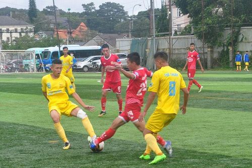 Thắng 2-0 trước Nam Định tại Đà Lạt, Lâm Đồng vẫn phải chờ đến lượt cuối để xác định vé vào chung kết