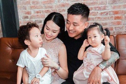 Vợ chồng Tuấn Hưng hạnh phúc đón con thứ 3