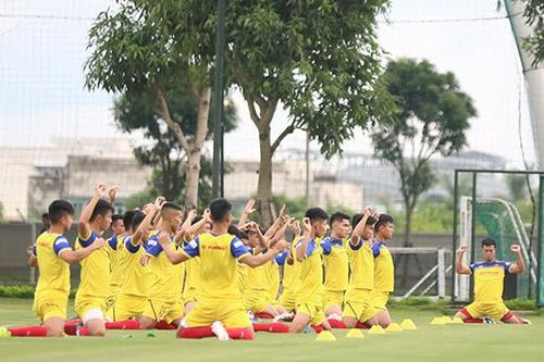 HLV Park Hang Seo hủy trận đấu giao hữu của U22 Việt Nam với Phù Đổng