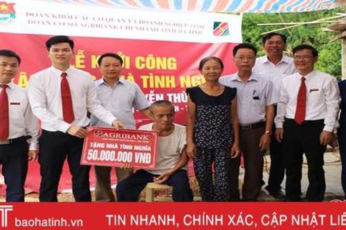 Agribank Hà Tĩnh tài trợ 300 triệu đồng xây dựng nhà tình nghĩa