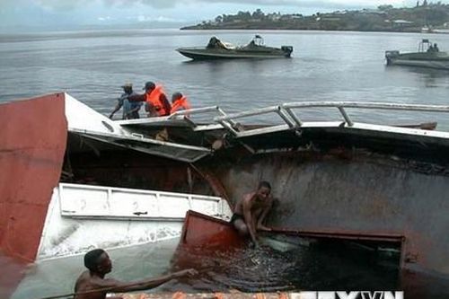 Chìm thuyền làm hơn 60 người chết và mất tích tại CHDC Congo