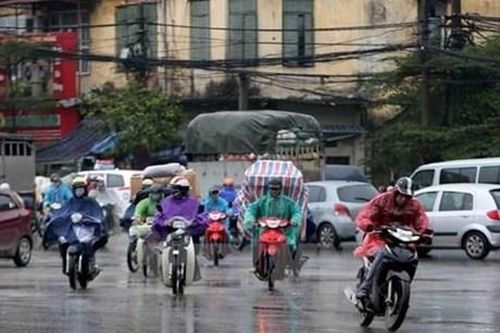 Thời tiết khu vực Bắc Bộ và Trung Bộ đêm 6/8 có mưa rào và dông