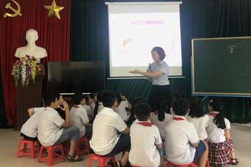 Tập huấn giáo dục kỹ năng sống cho giáo viên tiểu học