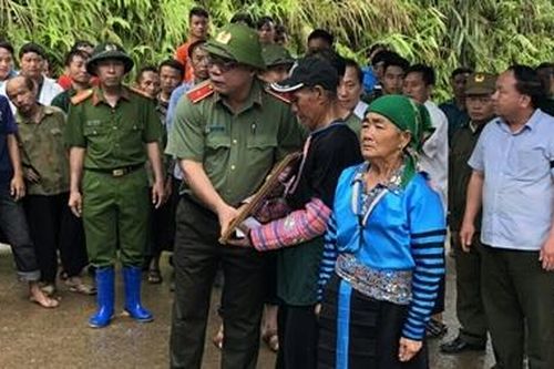 Tiếc thương người Trưởng Công an xã vì dân quên mình