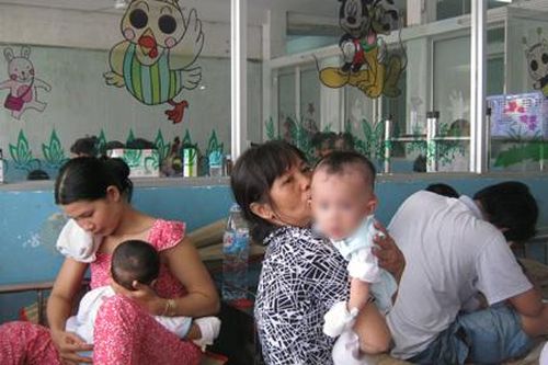 Sốt xuất huyết đang vào mùa