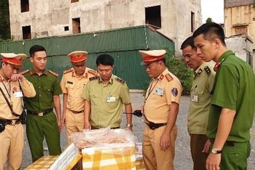 Hà Nội: Chặn bắt container chở gần 30 tấn nội tạng động vật không nguồn gốc