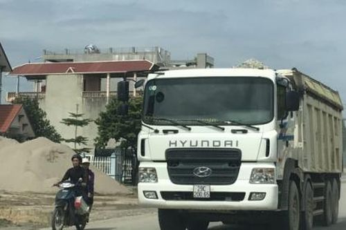 Nhức nhối nạn xe quá tải, cơi nới thành thùng trên các tuyến quốc lộ