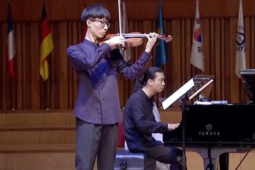 Cuộc đọ sức vòng 2 cuộc thi Violon và Hòa tấu quốc tế 2019