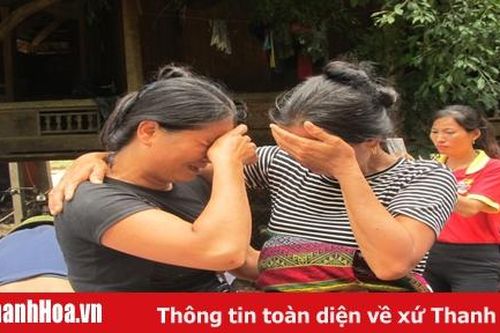 Tình người sau lũ dữ