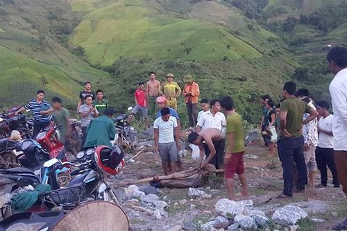 Tìm thấy thi thể cháu Lò Văn Thuận cách điểm bị lũ cuốn hơn 4km