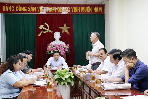 Rà soát hợp đồng giao khoán trồng rừng cho các hộ dân