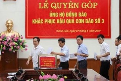 Thanh Hóa quyên góp, ủng hộ đồng bào bị thiên tai hơn 200 triệu đồng