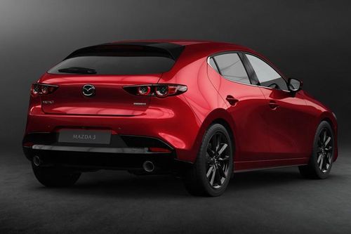 Tại sao xe sedan không có cần gạt nước phía sau?