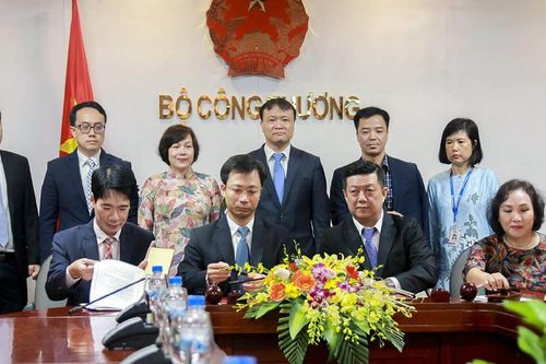 MM Mega Market cam kết bán 90% hàng Việt trong hệ thống
