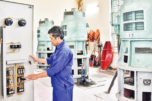 Tập trung ổn định sản xuất sau mưa lũ