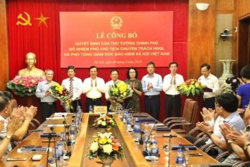 Lễ công bố Quyết định bổ nhiệm Phó Chủ tịch chuyên trách Hội đồng quản lý và Phó Tổng Giám đốc BHXH Việt Nam