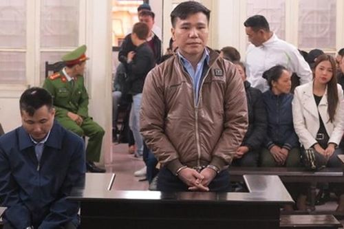 Châu Việt Cường được giảm 2 năm tù