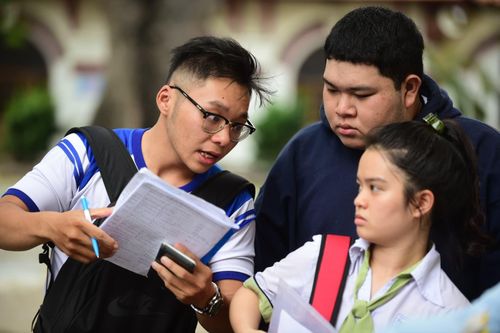 Xem điểm chuẩn các trường ĐH phía Nam 2019 trên VietNamNet