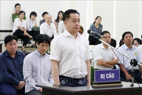 Đề nghị truy tố hai bị can lừa làm hộ chiếu Mỹ cho Vũ 'nhôm'