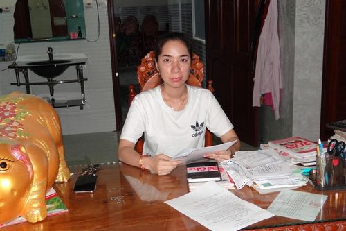 Chờ tòa án xét xử
