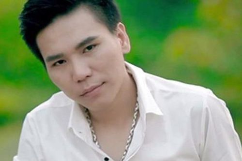 Ca sĩ Châu Việt Cường xin được giảm án để tạ lỗi với người mẹ vừa qua đời