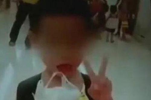 Nhiều nước trên thế giới xử phạt thẳng tay khi học sinh bị bỏ quên trên xe đến chết: Kẻ đi tù, người bị sa thải tức khắc, trường buộc phải đóng cửa