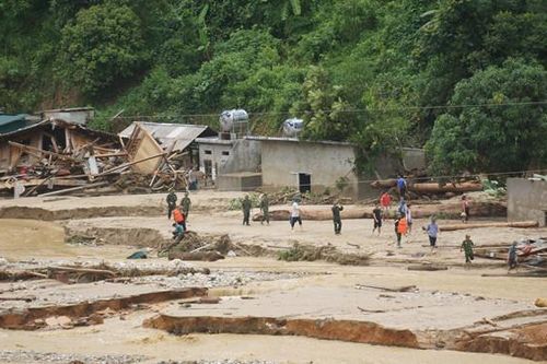 Tìm thấy 2 thi thể phụ nữ bị lũ cuốn trôi ở Thanh Hóa