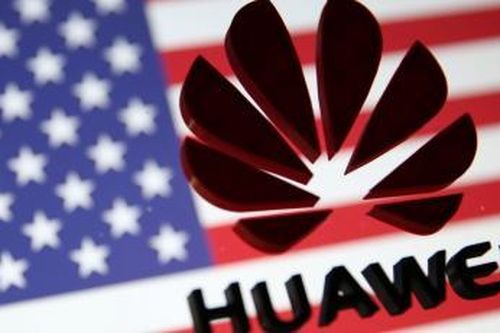 Trả đũa đòn nông sản của Trung Quốc, Mỹ 'sờ gáy' Huawei